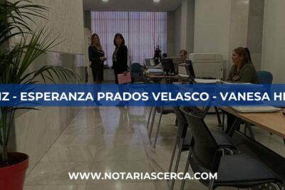 Notaría Ana de Viya Cádiz - Esperanza Prados Velasco - Vanesa Hilinger Navarro